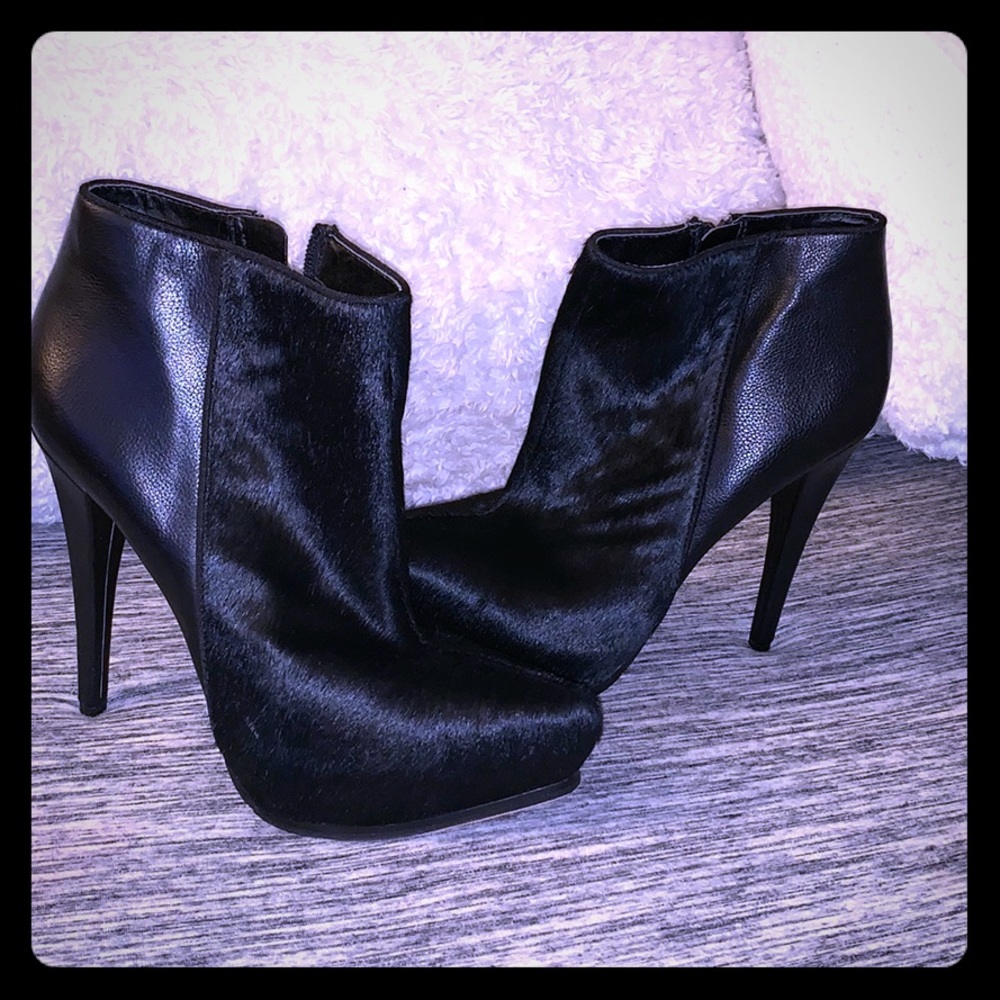 Sam Edelman Circus Booties with fur!